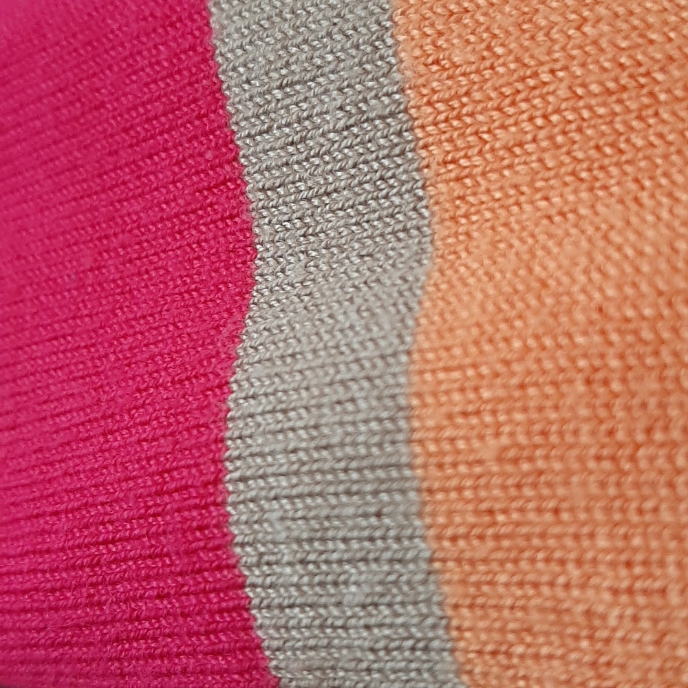 Light sweater - Picture 3 of 3
